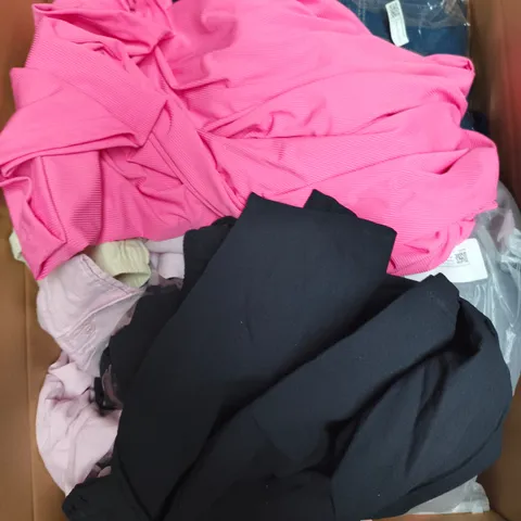 LARGE BOX OF APPROXIMATELY 25 ASSORTED CLOTHING ITEMS IN VARIOUS COLOURS, STYLES AND SIZES - COLLECTION ONLY