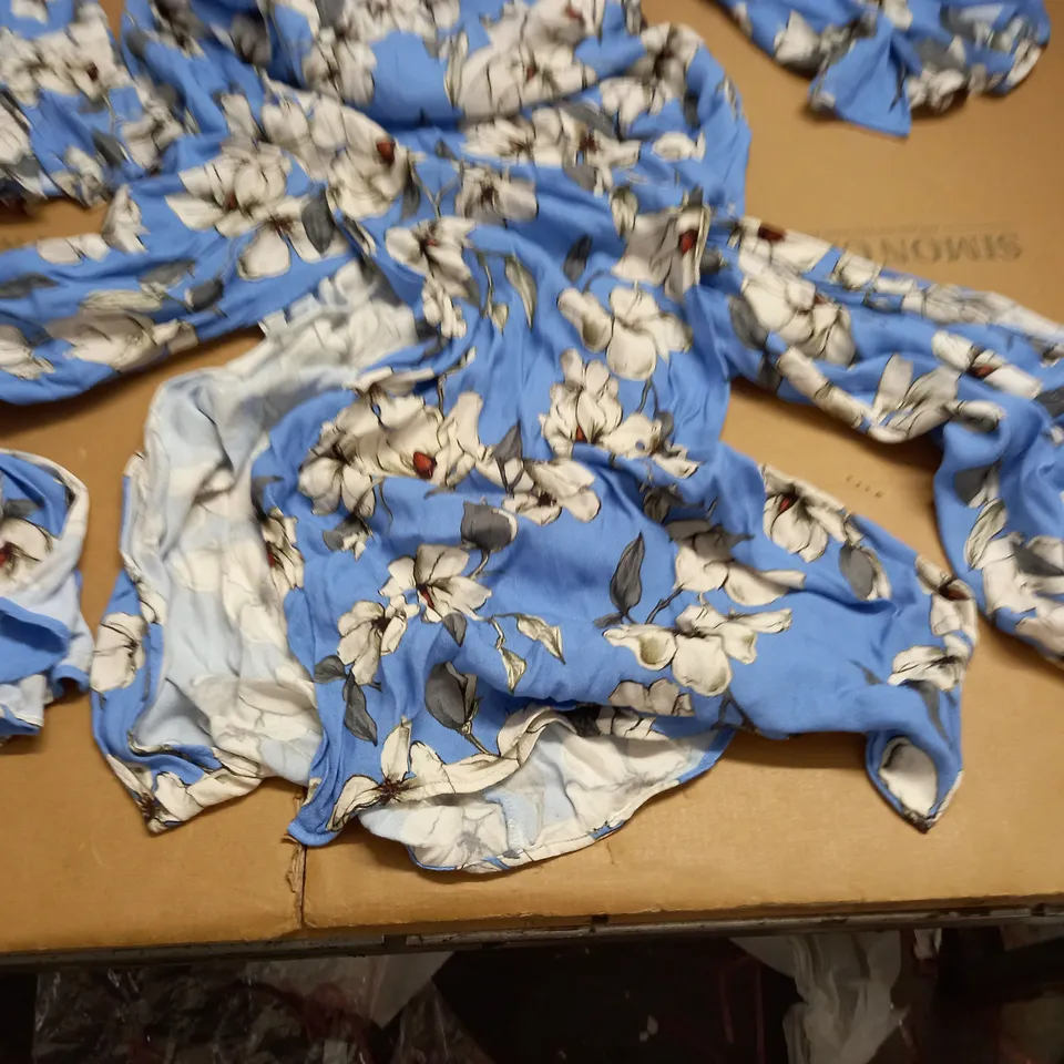 GHOST BLUE FLORAL LS DRESS - S