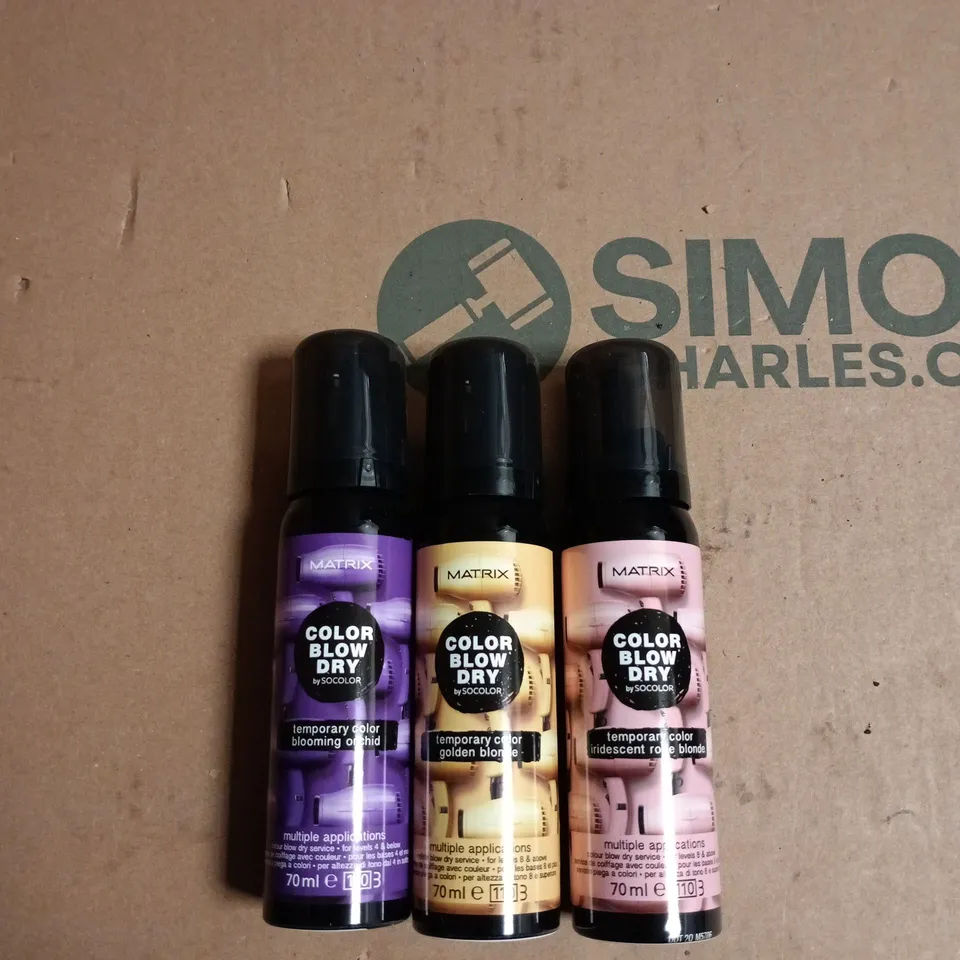 BOX OF APPROXIMATELY 20 ASSORTED MATRIX BLOW DRY TEMP COLOUR 