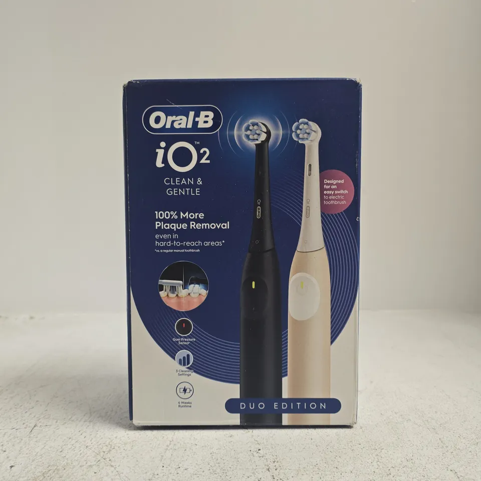 ORAL-B IO2 DUO EDITION ELECTRIC TOOTHBRUSHES