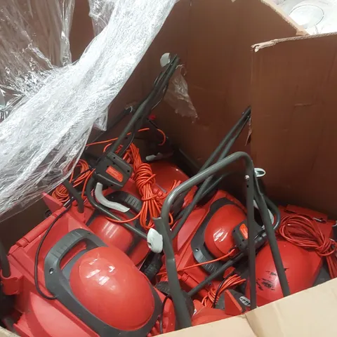 PALLET CONTAINING A LARGE QUANTITY OF ASSORTED UNCHECKED LAWN MOWERS