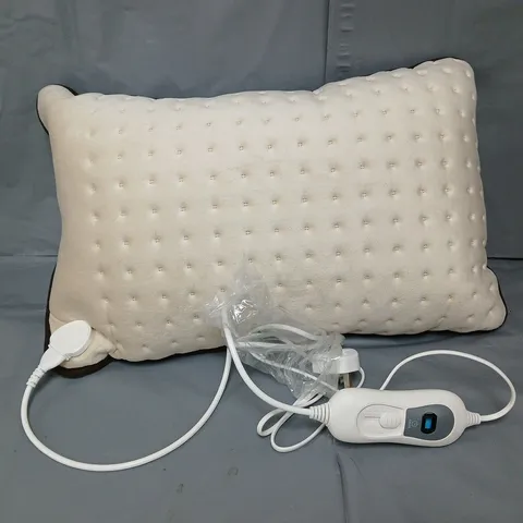 BOXED ELECTRIC HEATING PAD IN BEIGE