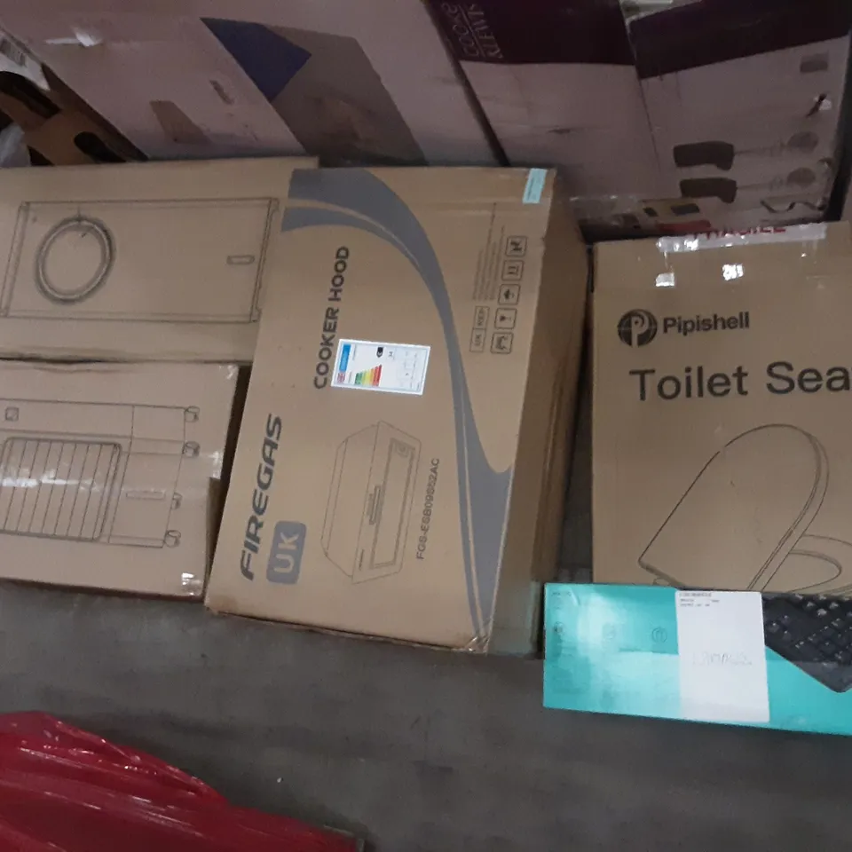 PALLET OF ASSORTED PRODUCTS INCLUDING PIPISHELL TOILET SEAT, FIREGAS COOKER HOOD, AIR COOLER, TOOLS YOGA MAT, LOGISTICS KEYBOARD AND MOUSE