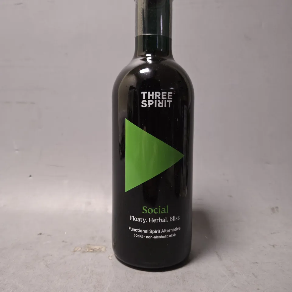 SEALED THREE SPIRIT SOCIAL FUNCTIONAL SPIRIT ALTERNATIVE 50CL