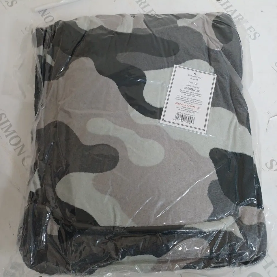 SEALED 36" GREY CAMO HOODIE BLANKET
