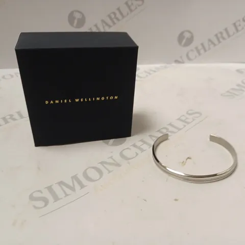 DANIEL WELLINGTON ELAN BRACELET SILVER LARGE BOXED
