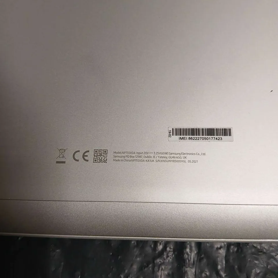 SAMSUNG LAPTOP – SILVER, 15.6" DISPLAY, INTEL CORE I5 (NP755XDA)