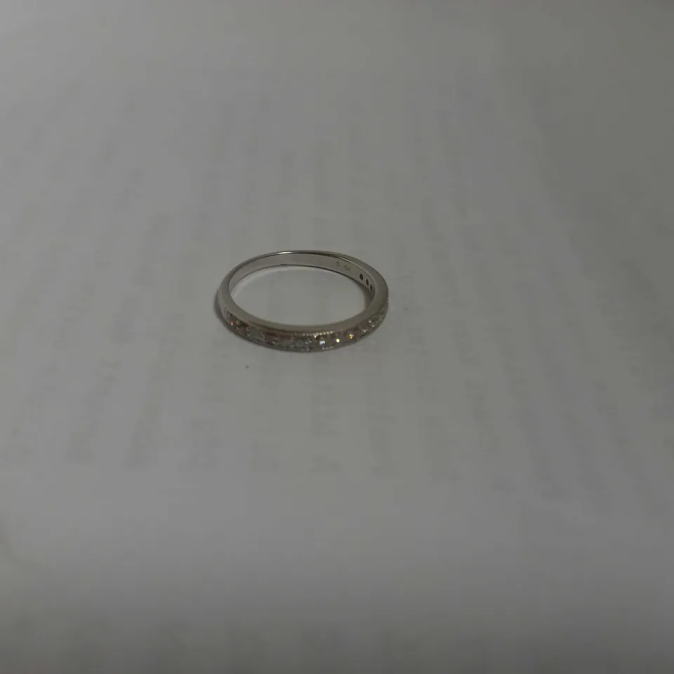 BEAVERBROOKS PLATINUM DIAMOND HALF ETERNITY RING SIZE K - UNBOXED RRP £995