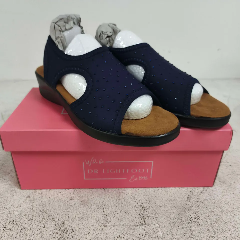DR LIGHTFOOT JENNY NAVY SANDALS - 3