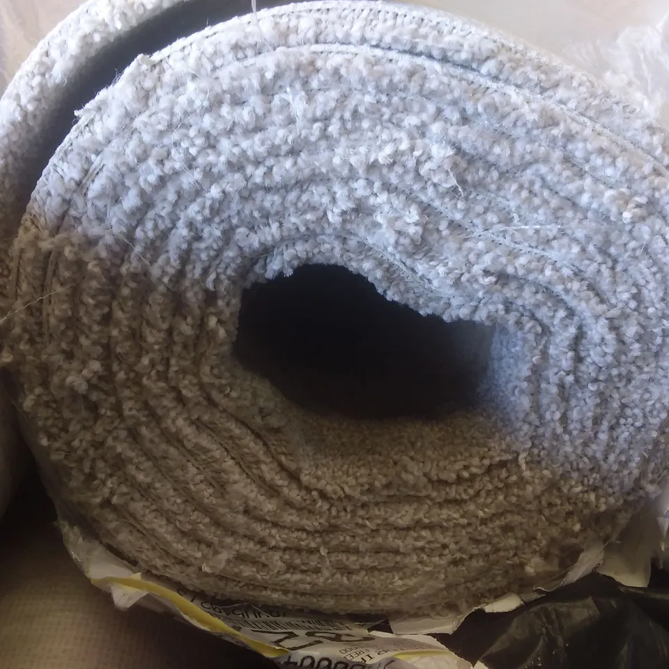 ROLL OF QUALITY EC FREEDOM XTRA ASTWOOD CARPET 4×4.8M