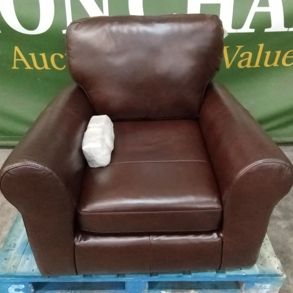 BAILEY LEATHER ARMCHAIR - CHOCOLATE  RRP £699