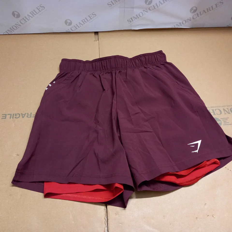GYMSHARK TRAINING SHORTS SIZE S