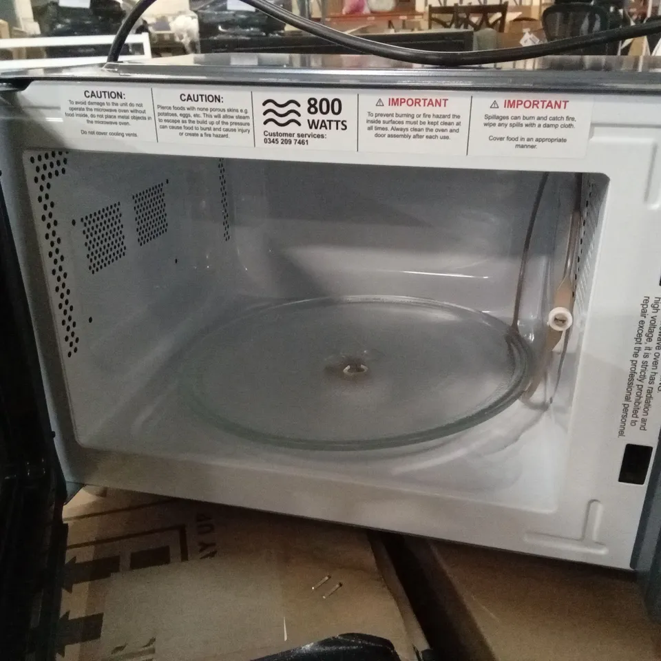 RUSSELL HOBBS RHMD818G SOLO MICROWAVE - GREY