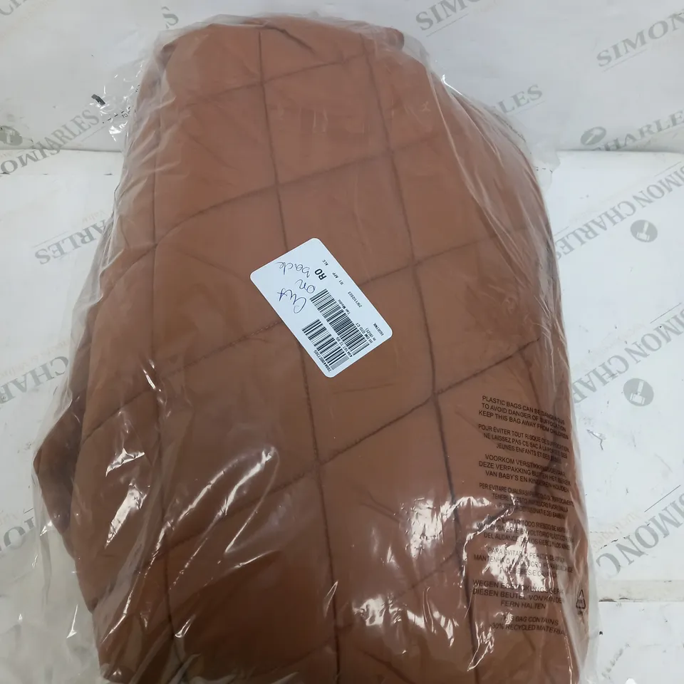 QUILTED COAT IN BROWN SIZE M 