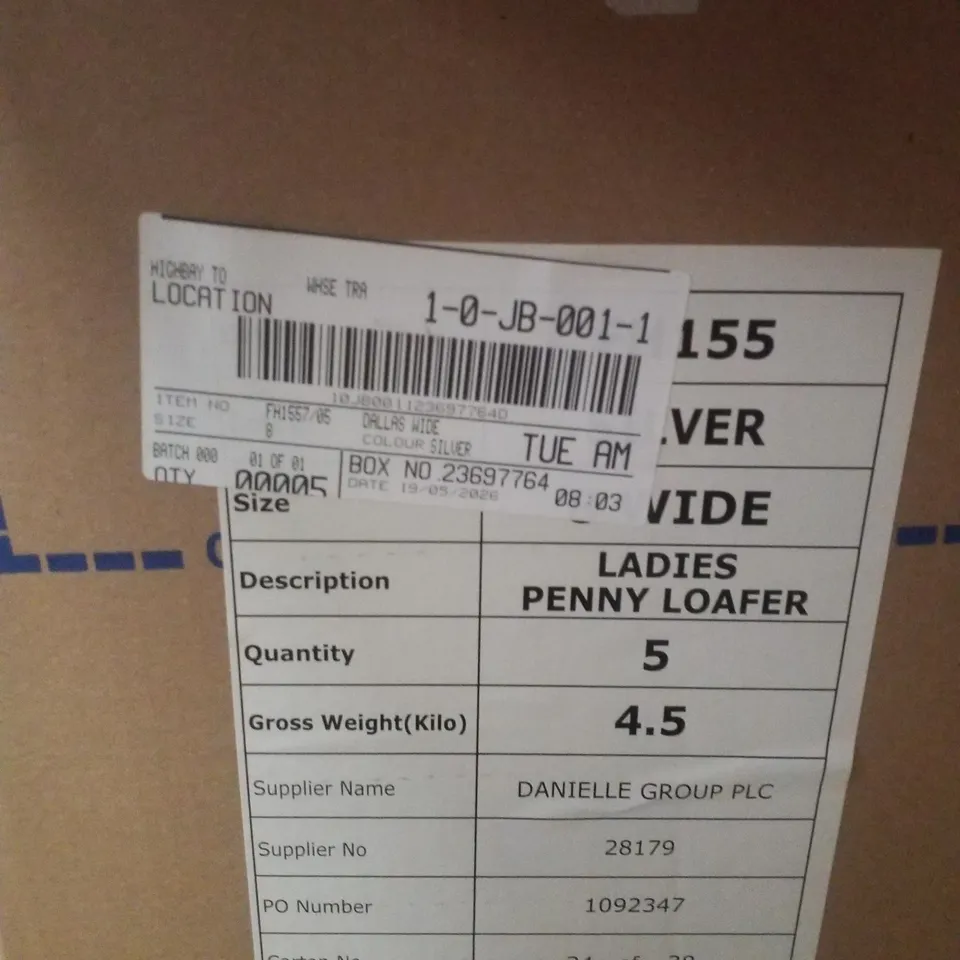 BOX CONTAINING APPROXIMATELY 5 PAIRS OF BRAND NEW SIMPLY BE SILVER DALLAS WIDE PENNY LOAFERS - SIZE 8