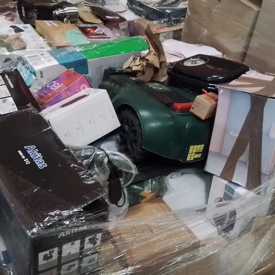 PALLET CONTAINING A LARGE QUANTITY OF ELECTRICAL PRODUCTS TO INCLUDE;DEHUMIDIFIER,BUG ZAPPER
