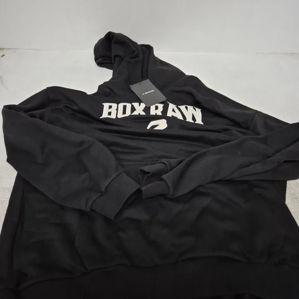 BOXRAW EAST STREET OVERSIZED HOODIE – BLACK – XXL