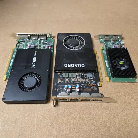 APPROXIMATELY 12 ASSORTED GRAPHICS CARDS IN VARIOUS MODELS