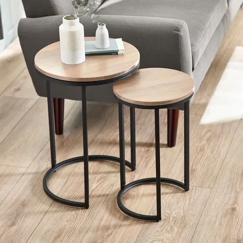 BOXED CHEW ROUND NESTING TABLE - BLACK/SONOMA OAK (1 BOX)