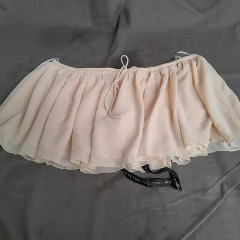 WHITE FOX FLAWLESS MINI SKIRT IN CREAM SIZE M