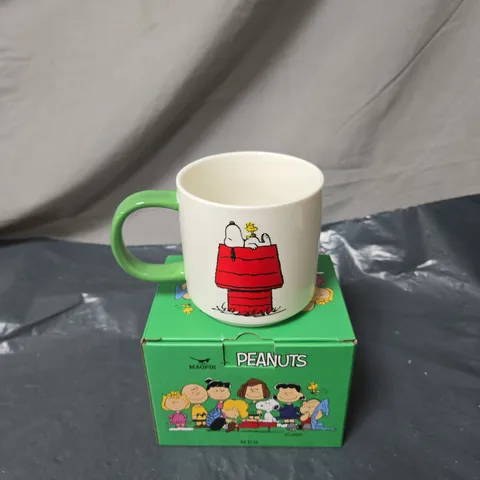 MAGPIE PEANUTS/SNOOPY MUG IN GIFT BOX