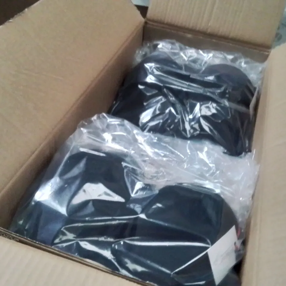 BOX CONTAINING APPROXIMATELY 15 BRAND NEW MAGISCULPT BLACK BODYSUIT 40D