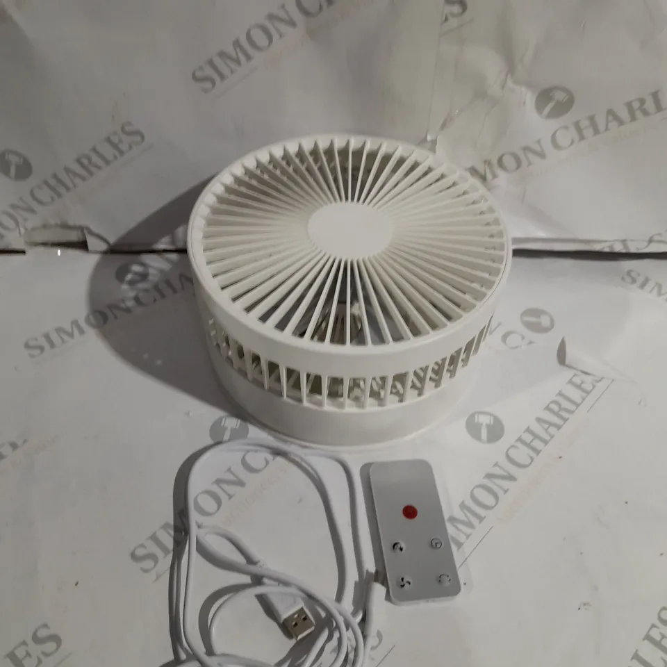 WHITE DESK FAN