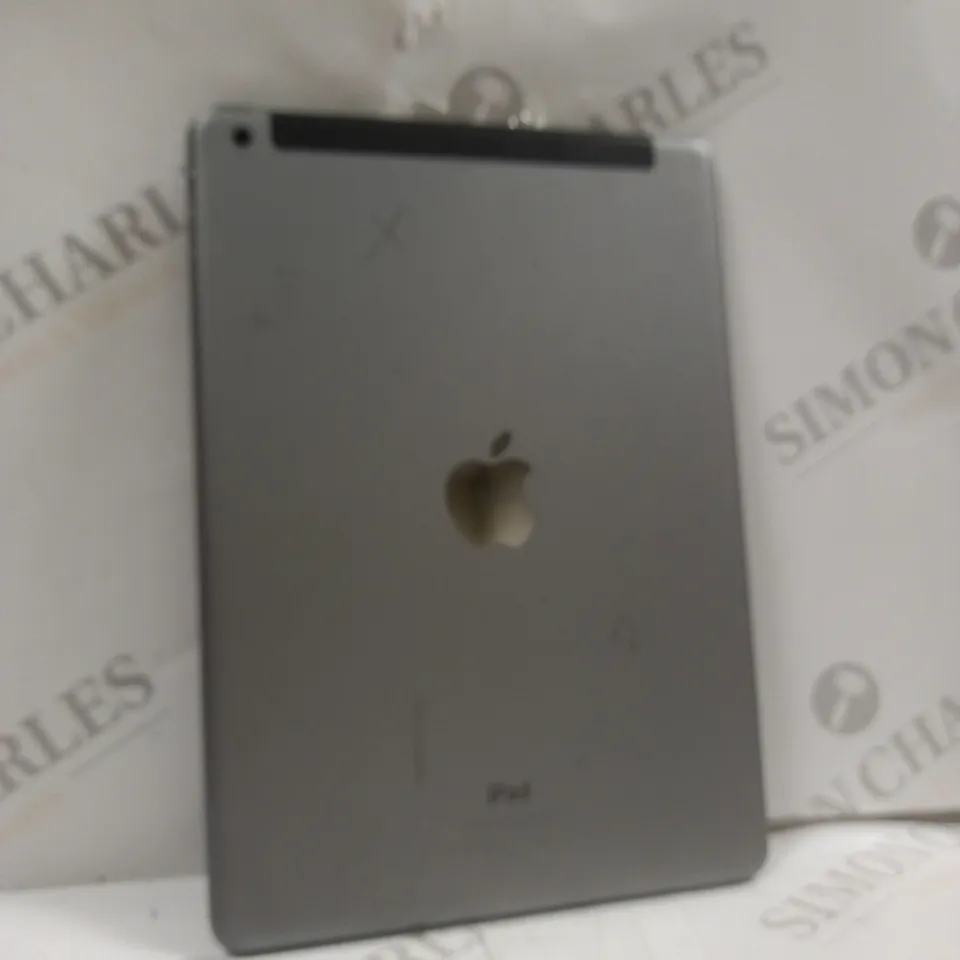 APPLE IPAD AIR A1475 - SLIVER