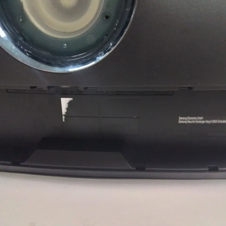 SAMSUNG CURVED 49" MONITOR WITH STAND