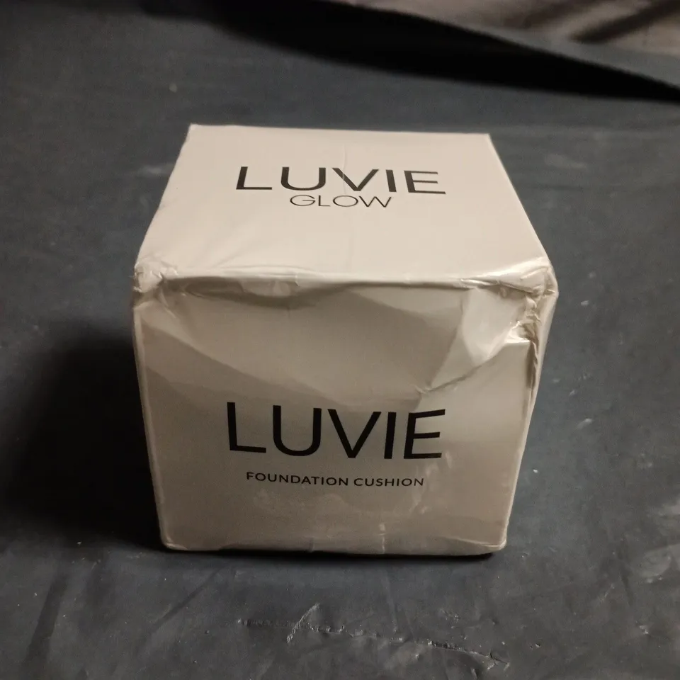 LUVIE GLOW FOUNDATION CUSHION IVORY