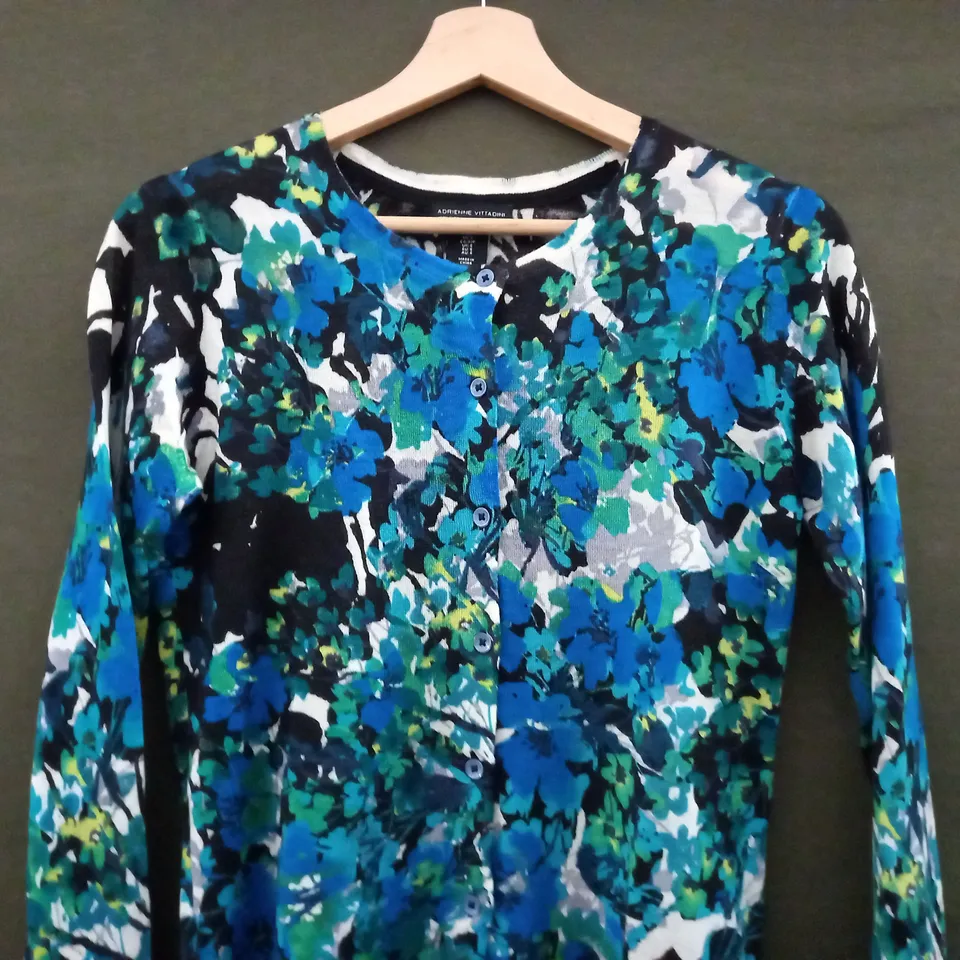 ADRIENNE VITTADINI MERINO WOOL TOP IN FLORAL PATTERN IN BLUE/BLACK/GREEN - UK SMALL
