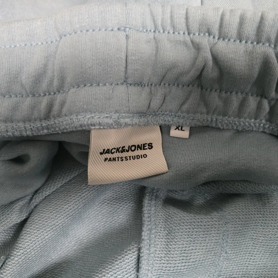 JACK & JONES PANTS STUDIO LIGHT BLUE SHORTS – XL