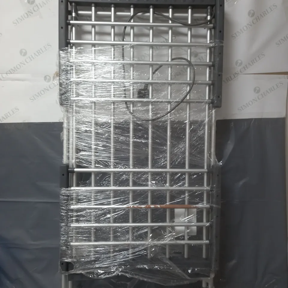 BLACK AND DECKER DELUXE ELECTRIC LAUNDRY AIRER - COLLECTION ONLY RRP £112.99