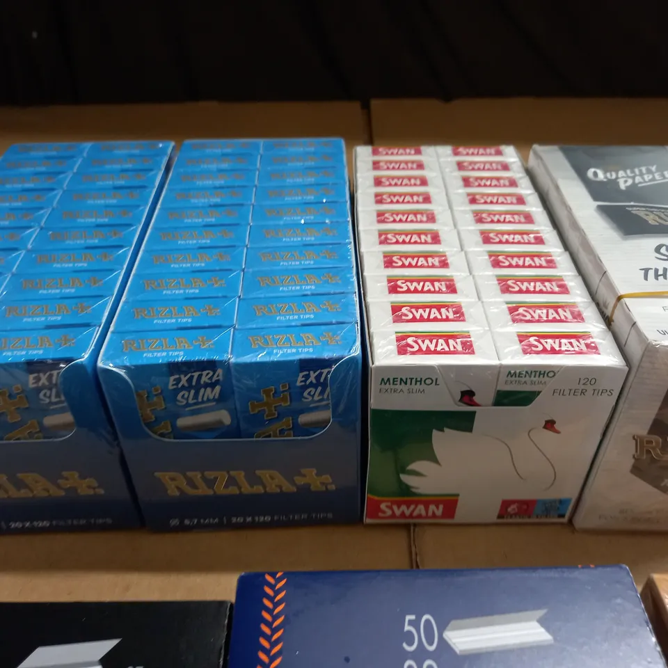 LOT OF 8 ASSORTED PACKS OF SMOKING ACCESSORIES TO INCLUDE FILTERS AND RIZLAS
