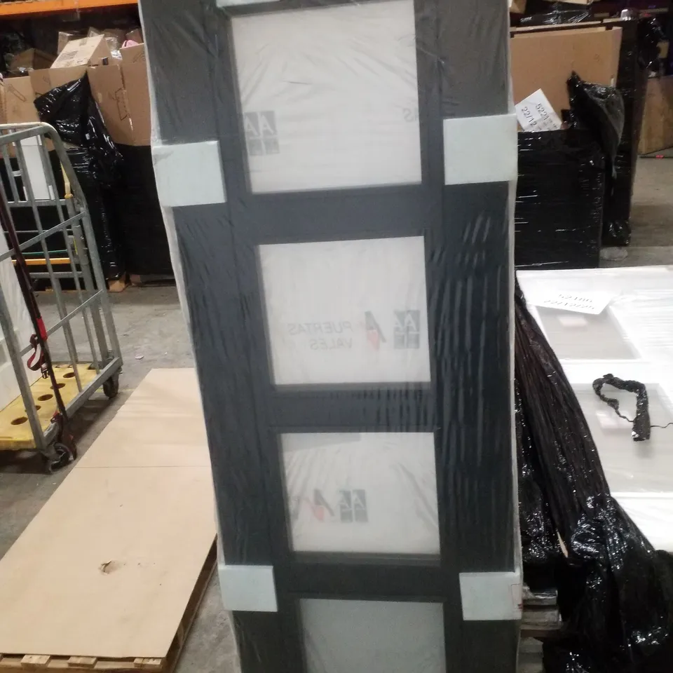 4 GLASS PANEL BLACK PRIMED INTERNAL DOOR 1981×685×35MM