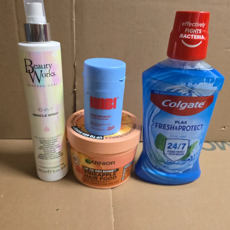 APPROXIMATELY 15 ASSORTED HEALTH & BEAUTY PRODUCTS TO INCLUDE BEAUTY WORKS , COLGATE AND HABI