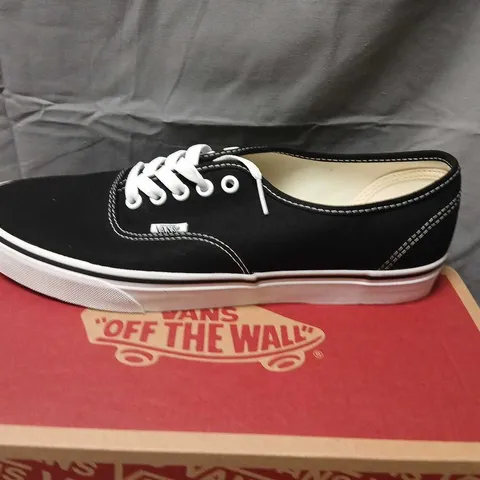 VANS AUTHENTIC BLACK CANVAS SNEAKERS – UK 10 (US 11) – MEN'S