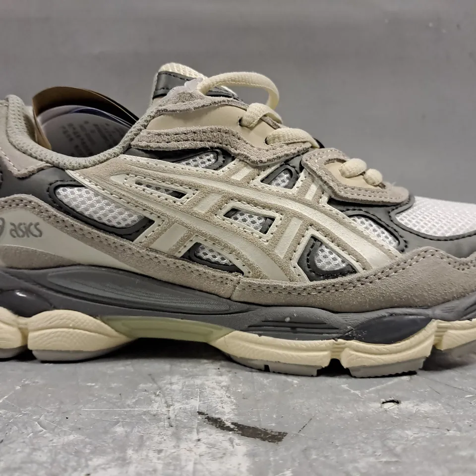 BOXED PAIR OF ASICS GEL-NYC SHOES IN BEIGE/STONE UK SIZE 5.5