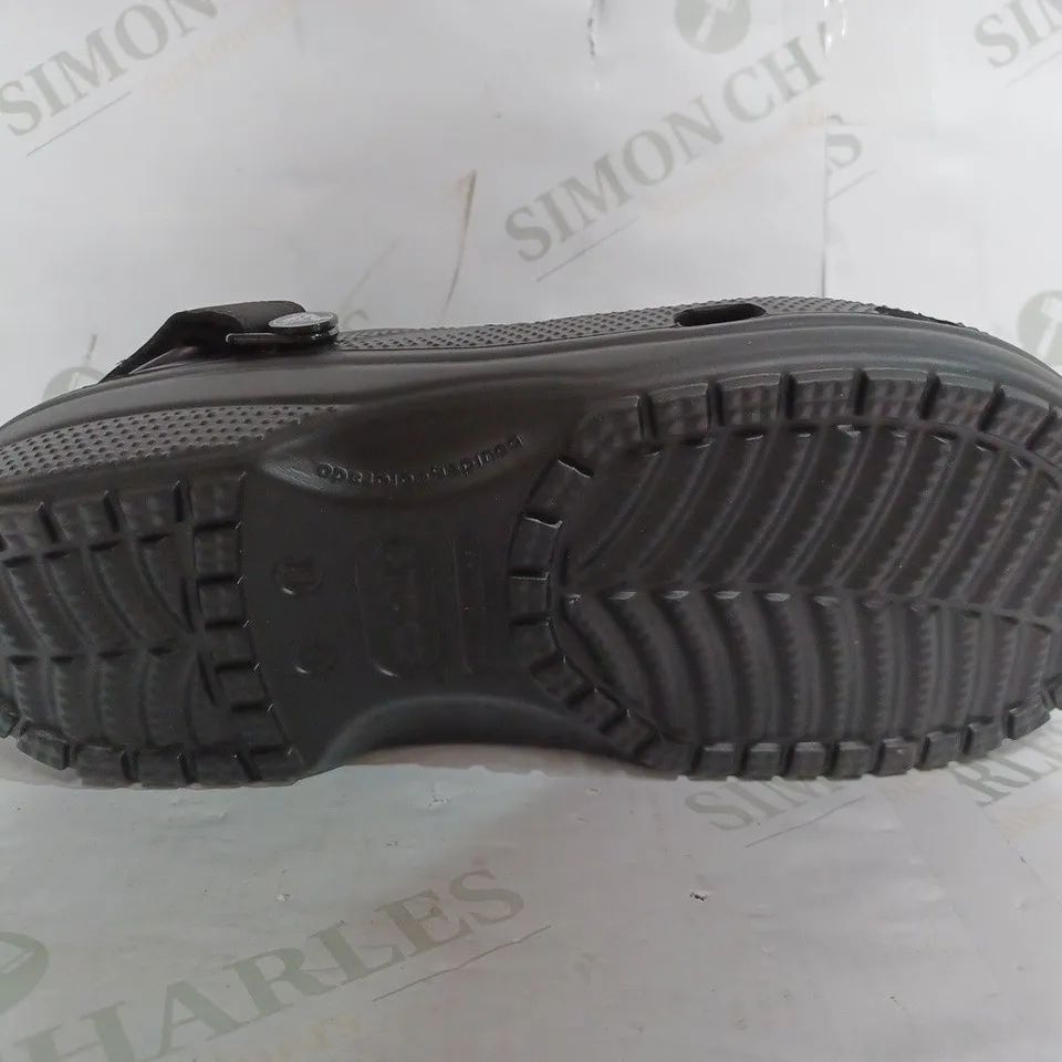 CROCS VISTA II CLOG IN BLACK