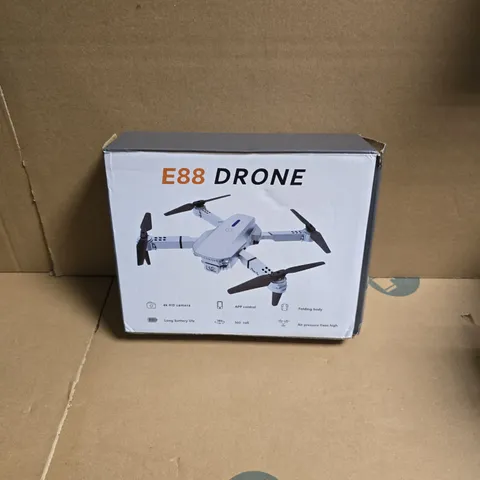 E88 DRONE QUADCOPTER WITH REMOTE CONTROL – BOXED