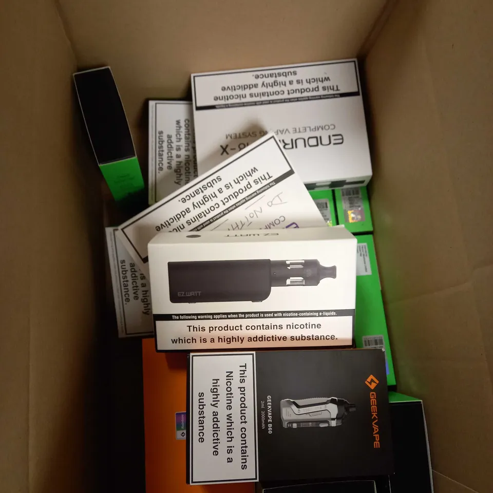 BOX OF APPROXIMATELY 10 ASSORTED E-CIGARATTES TO INCLUDE INNOKIN, GEEKVAPE, VAPORESSO ETC