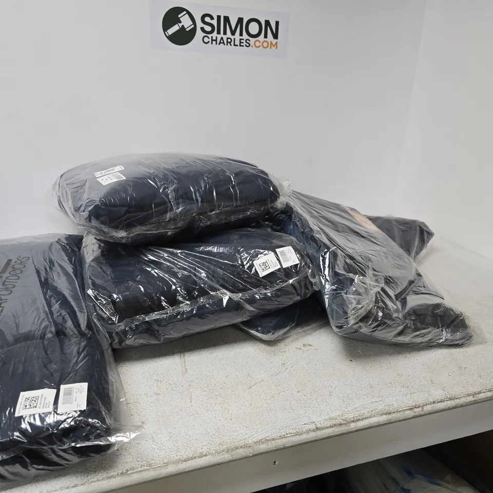 BOX OF APPROXIMATELY 8 ASSORTED BRAND NEW REGATTA CLOTHING ITEMS IN VARIOUS STYLES, COLOURS AND SIZES 
