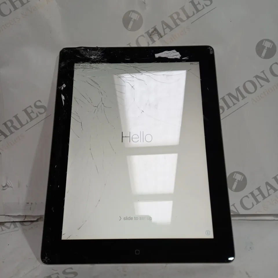 APPLE IPAD 2 IN SILVER