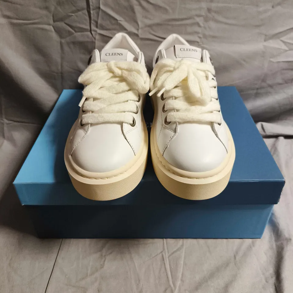 BOXED PAIR OF CLEENS WHITE LEATHER SNEAKERS – UK SIZE 9.5