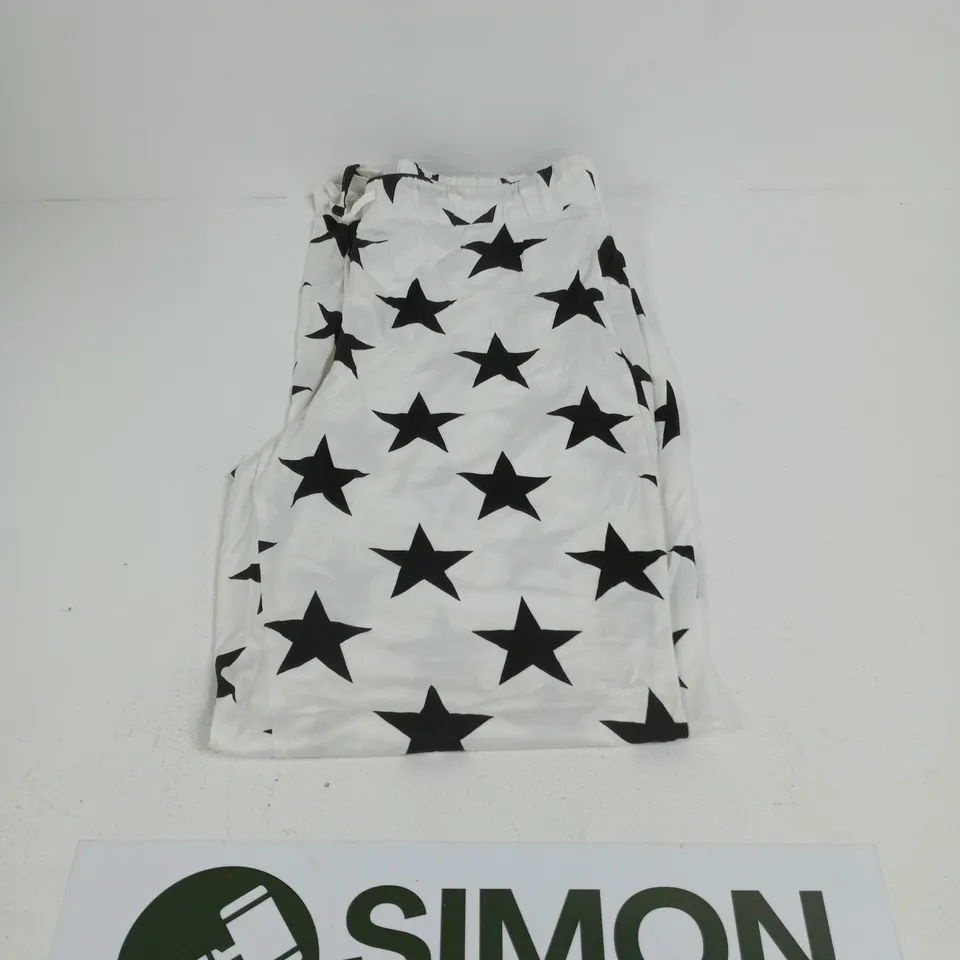 FREEMAN'S STAR PRINT CREW NECK PAJAMAS - UK SIZE 12