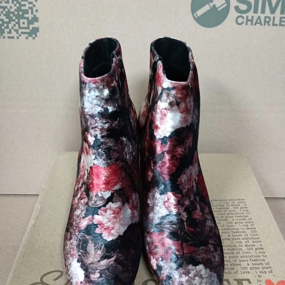 BOXED PAIR OF SHOE COLATE FLORAL ANKLE BOOTS - SIZE 41