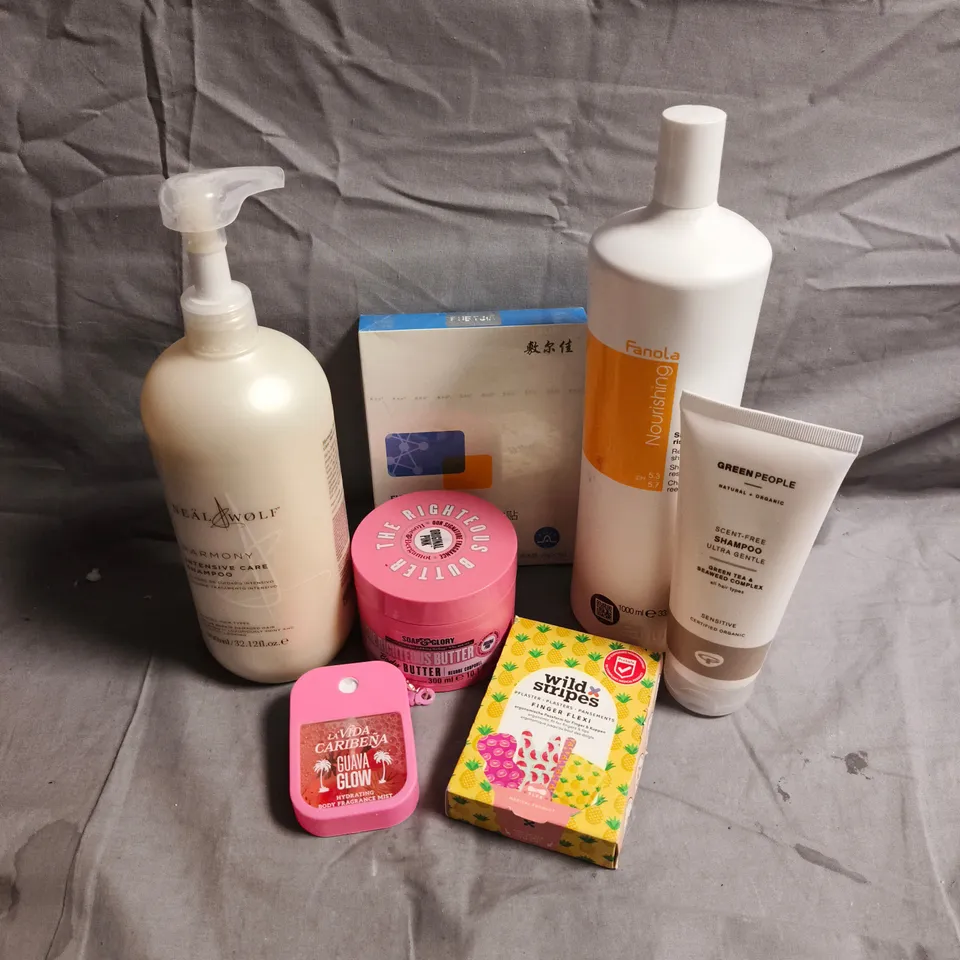 APPROXIMATEY 20 ASSORTED HEALTH AND BEAUTY PRODUCTS TO INCLUDE - SOAP&GLORY BODY BUTTER - WILD STRIPES PLASTERS - FANOLA NOURISHING SHAMPOO - ETC