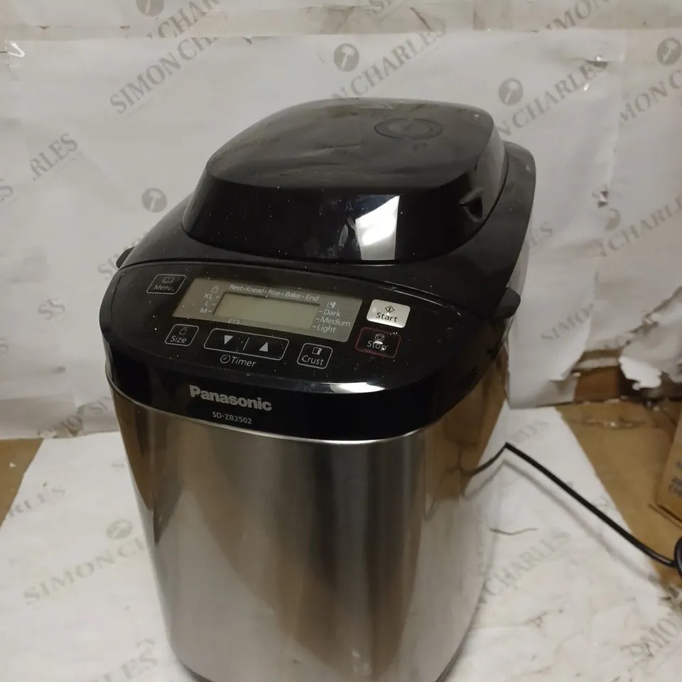PANASONIC BLACK/SILVER AUTOMATIC BREAD MAKER