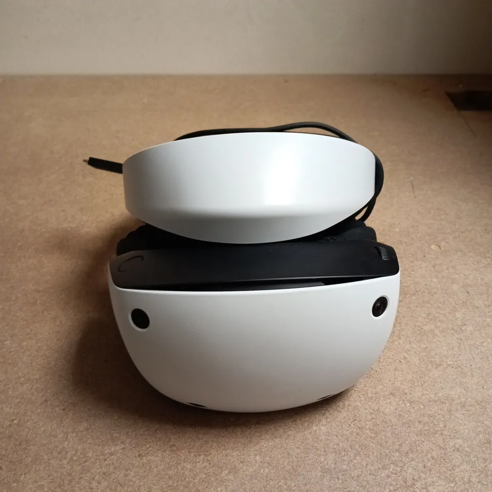 SONY PLAYSTATION VR2 HEADSET