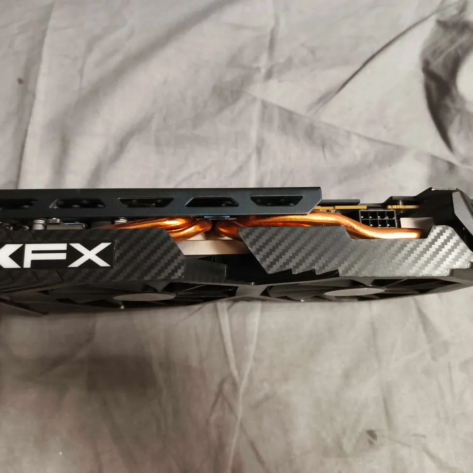 XFX GRAPHICS CARD – DUAL FANS 